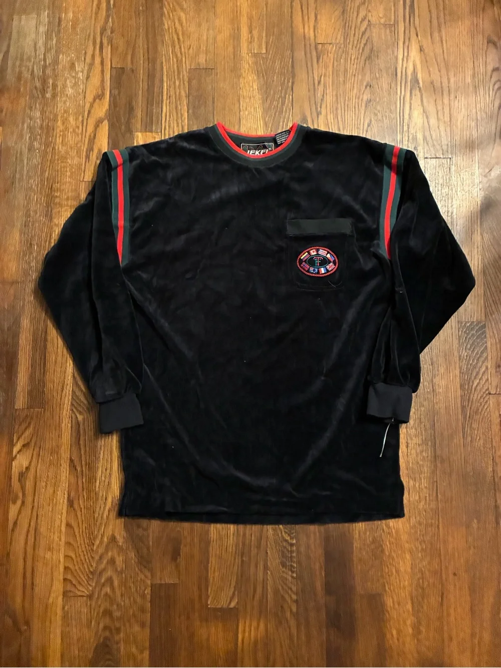 90’s jekel sportswear velour long sleeve size small